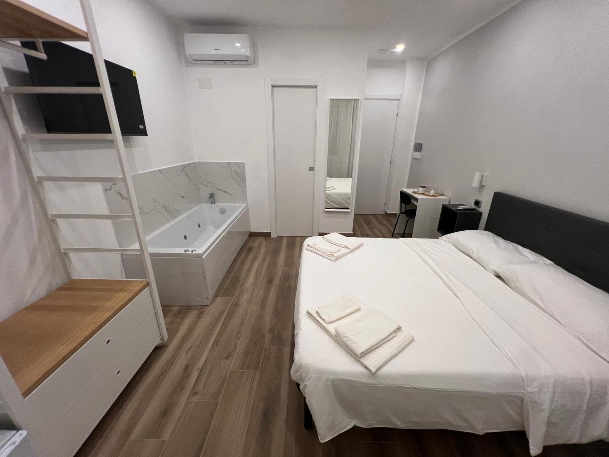 Suite 98 Roma Esterno foto