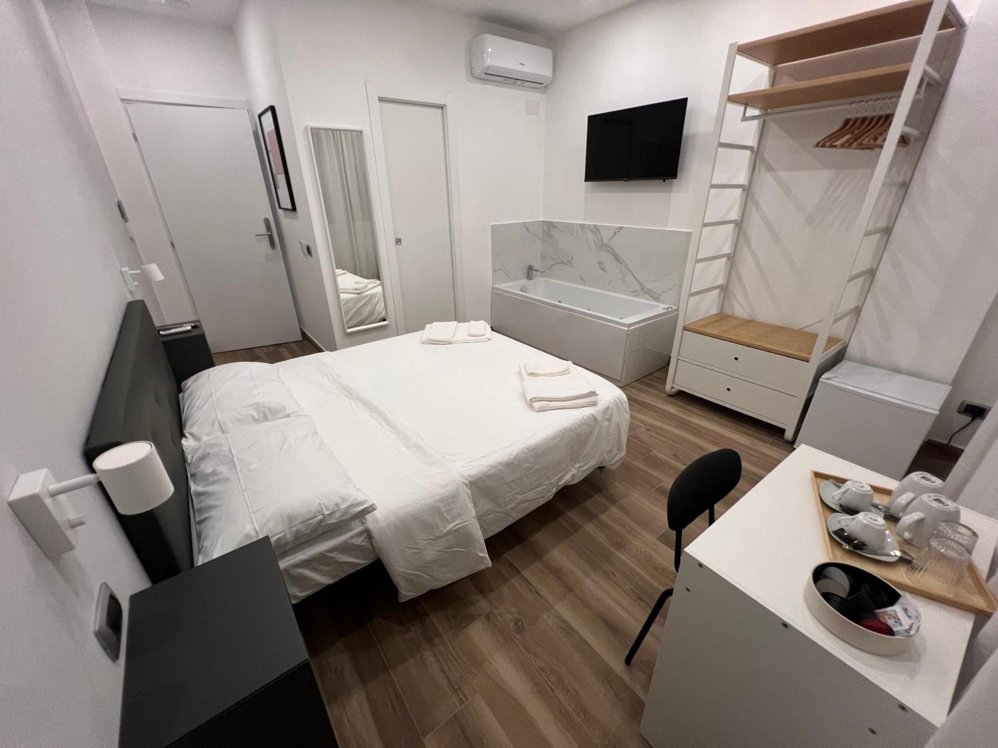Suite 98 Roma Esterno foto