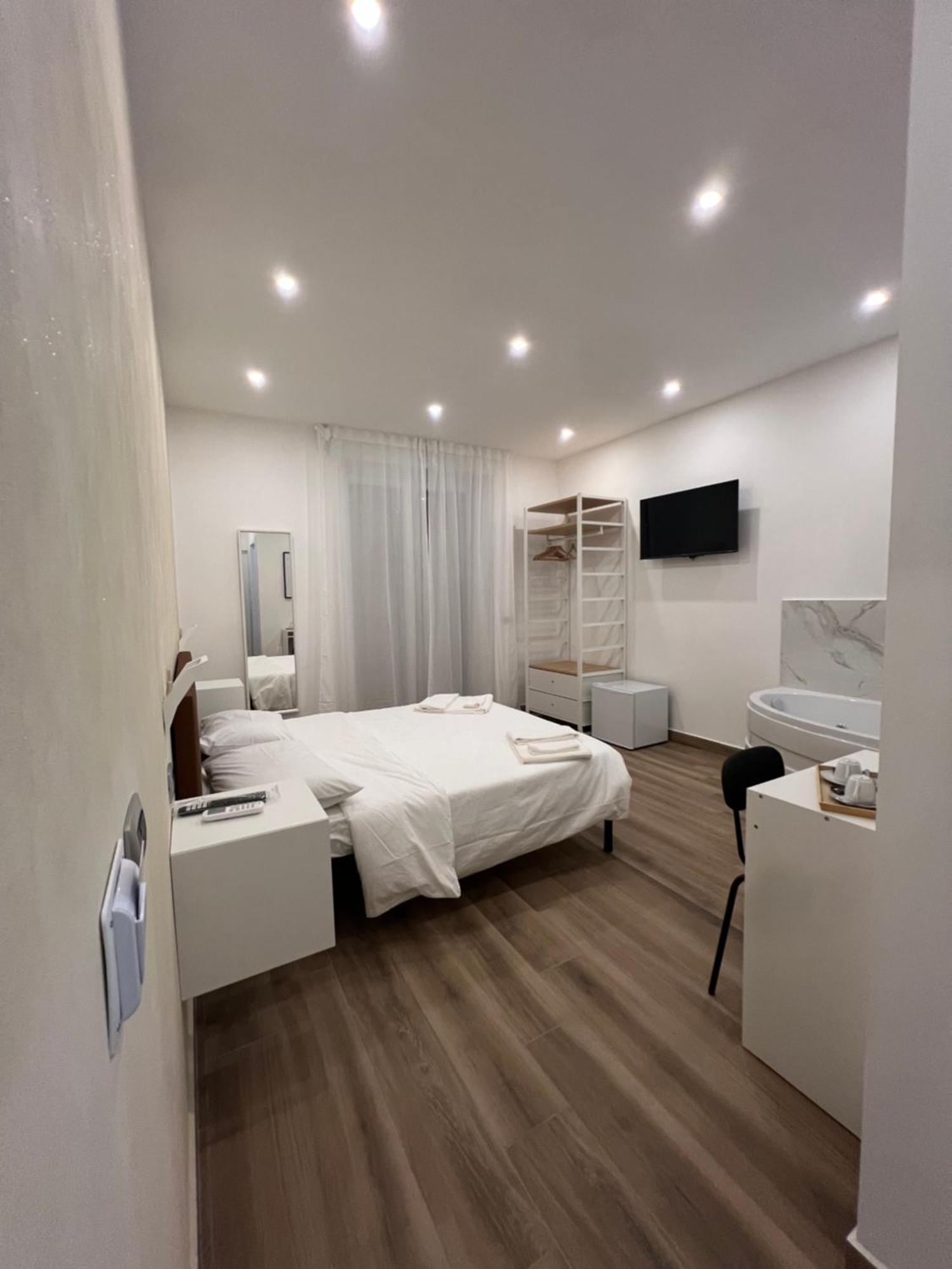 Suite 98 Roma Esterno foto
